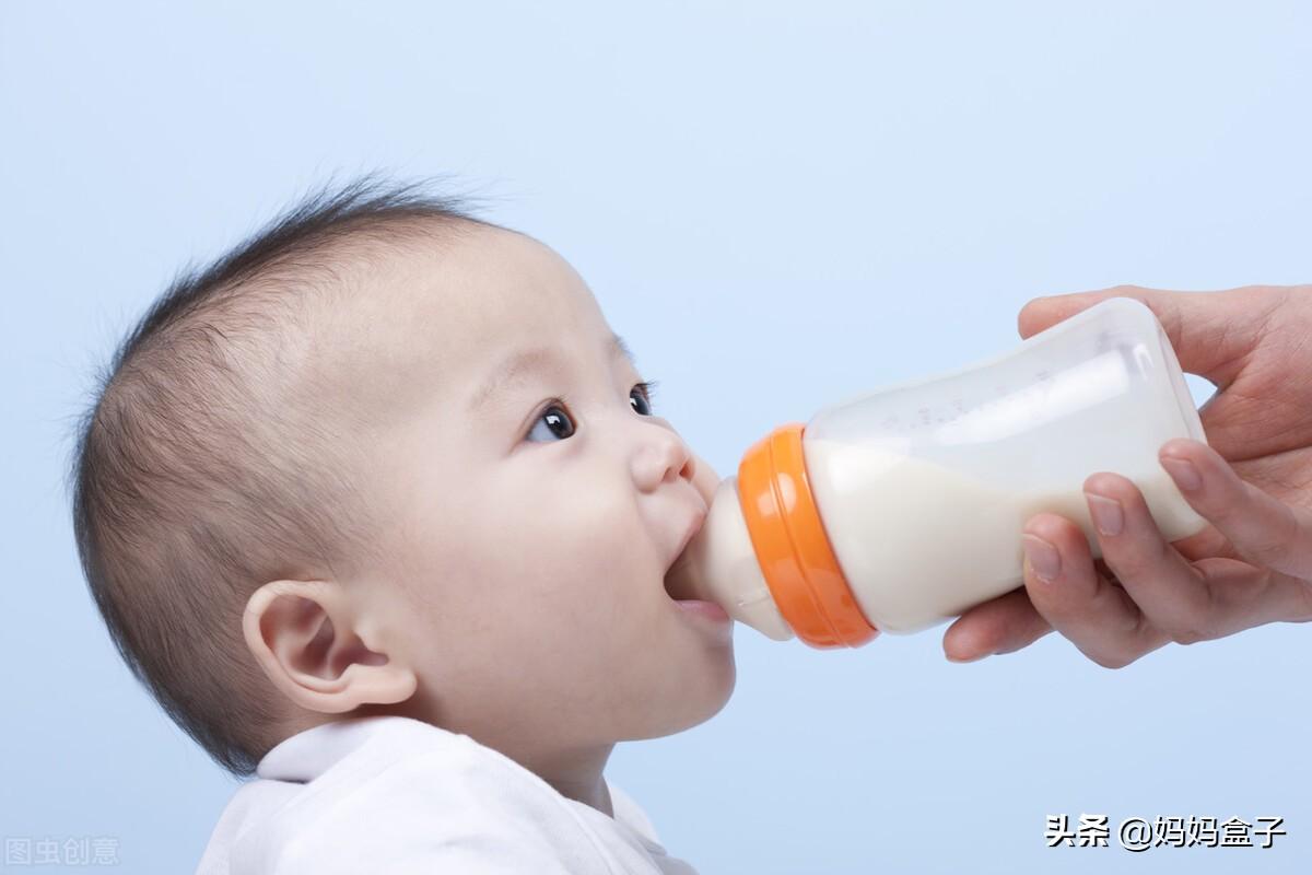婴儿为什么不吃奶（关于宝宝厌奶的4大原因）