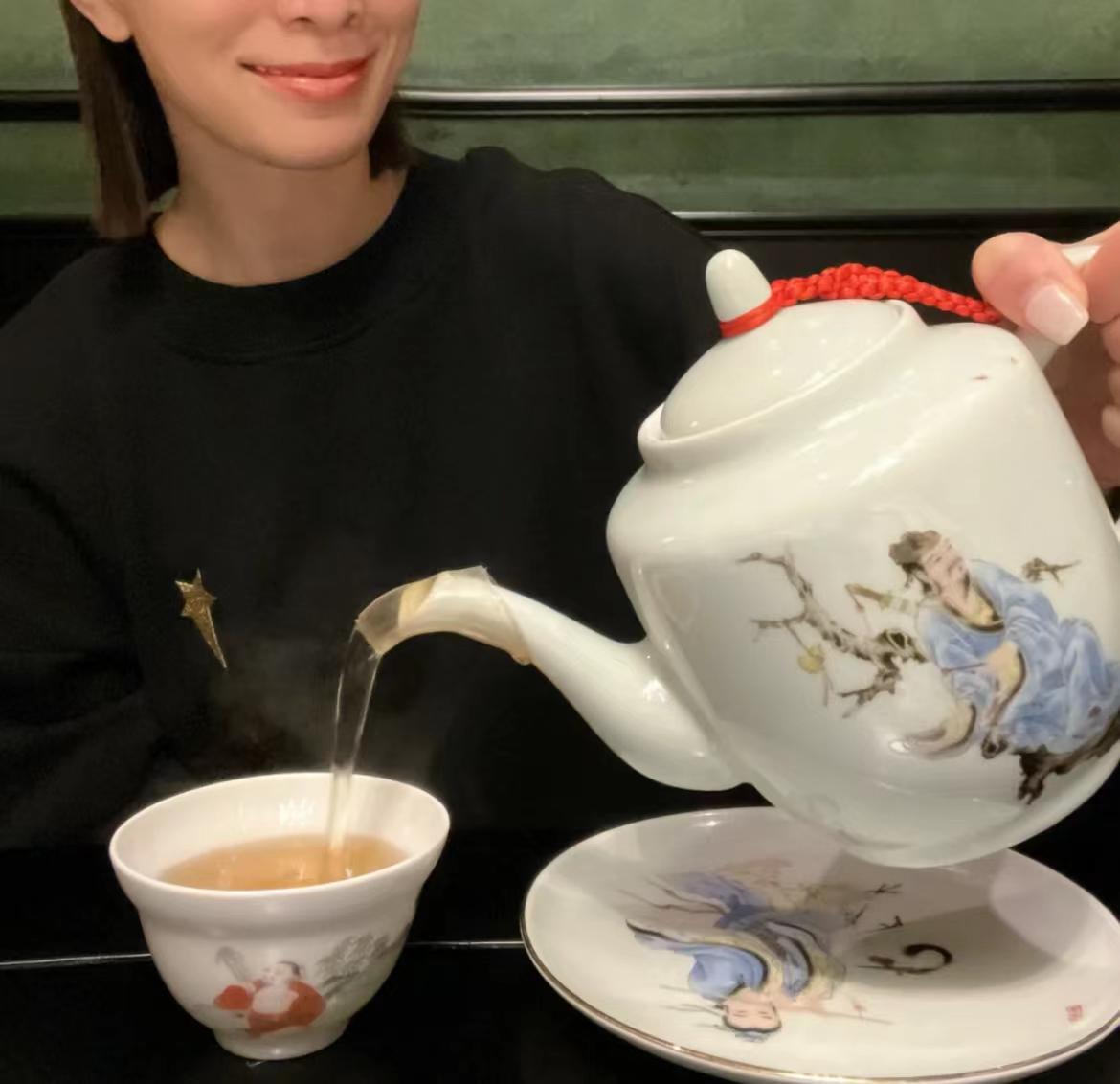 广东人喜欢喝什么茶为什么（老广东人最爱的三款茶叶）