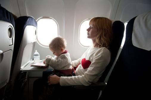带婴儿怎么买飞机票（婴幼儿乘飞机攻略）