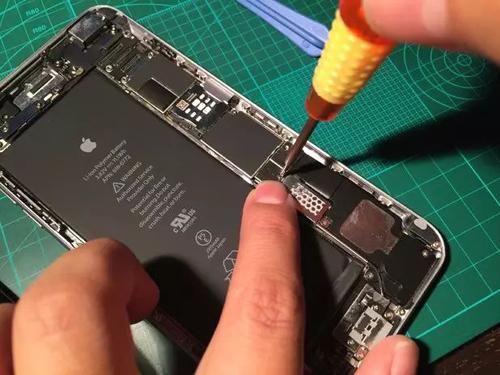 iphone8p电池容量多少（苹果8p参数配置详细）